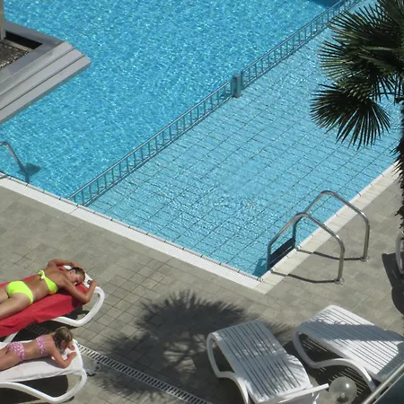 Katja ביביונה